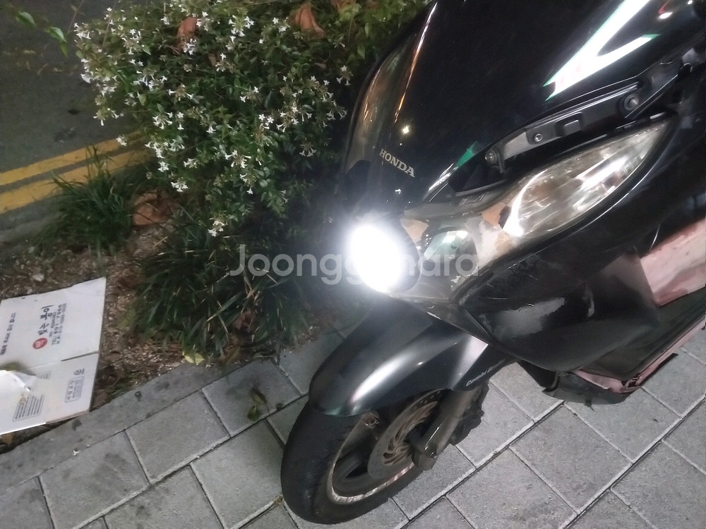 혼다 pcx 125 스쿠터. 부속차 오토바이. 부산--6