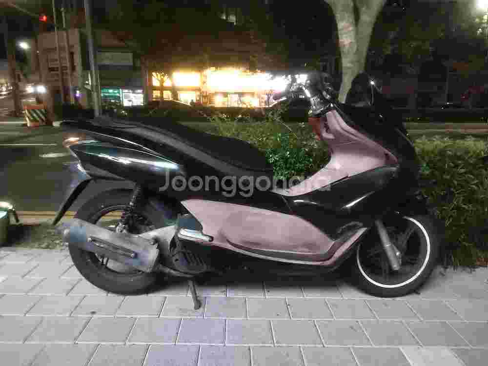 혼다 pcx 125 스쿠터. 부속차 오토바이. 부산--4
