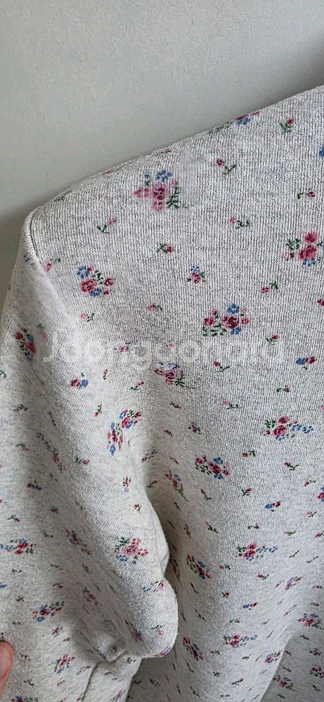 잔꽃무늬 반목티--2