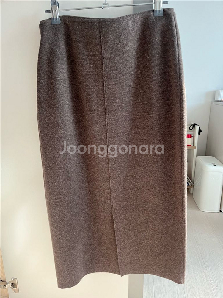 더캐시미어 캐시미어 니트 롱스커트(브라운)--1