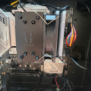 14400f + msi b760m 박격포 +쿨러