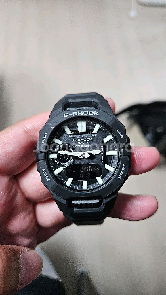 지샥 GBA-950-1ADR--0