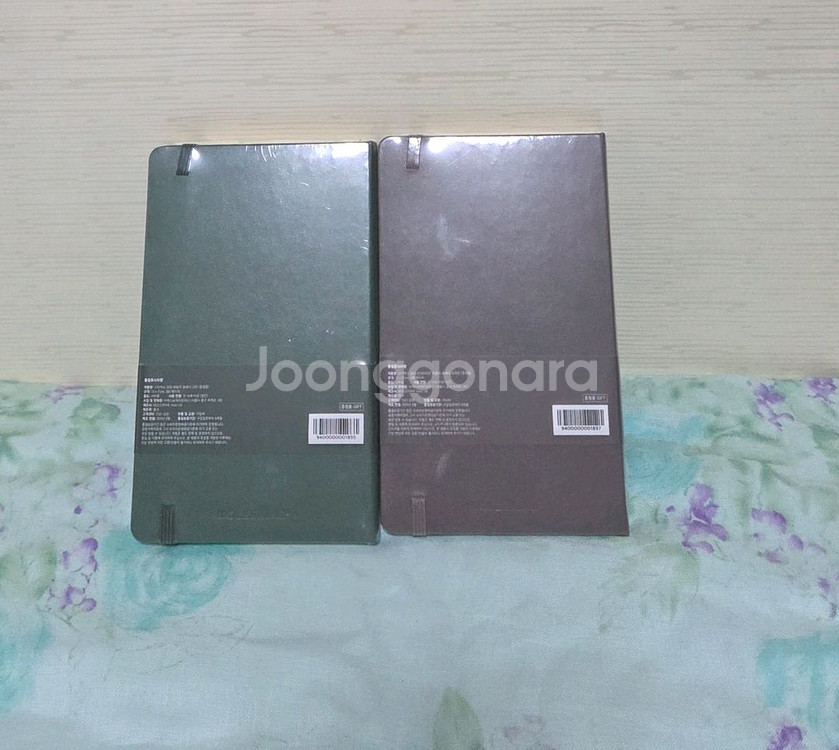 스타벅스 다이어리 플래너 25,24,19,18 새상품--1