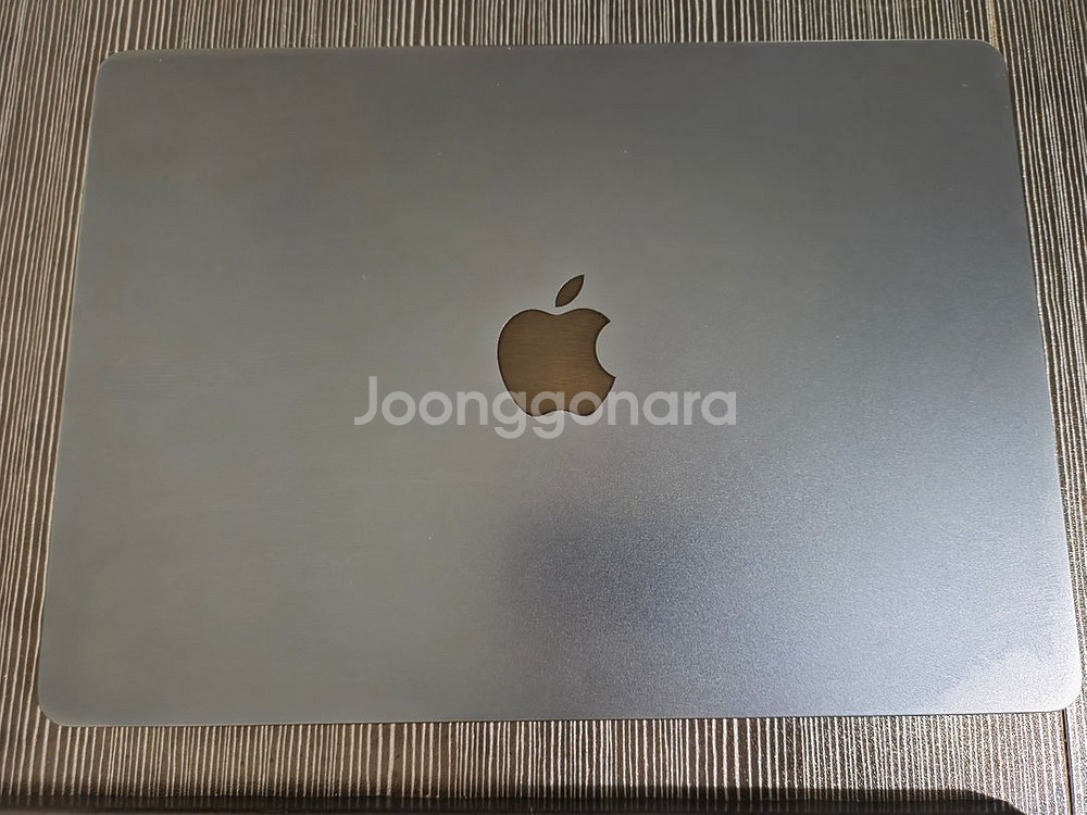 맥북에어 M3 13인치/8Gb/256Gb(미드나이트)--1
