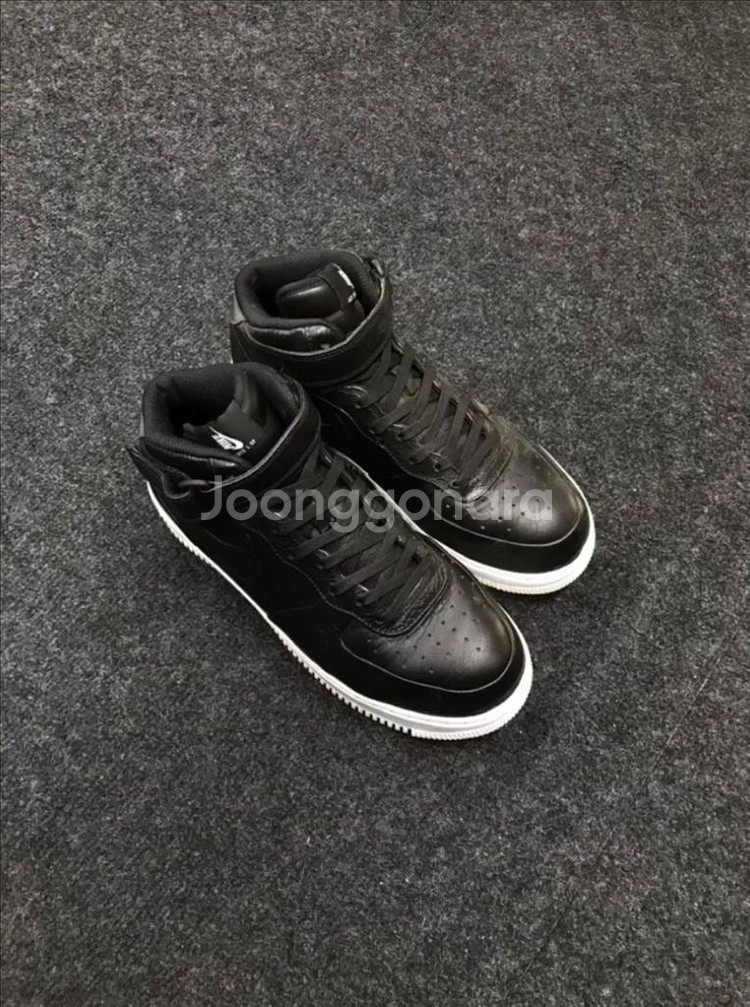 270 나이키 에어포스 1 미드 컴포트 sp 블랙--2