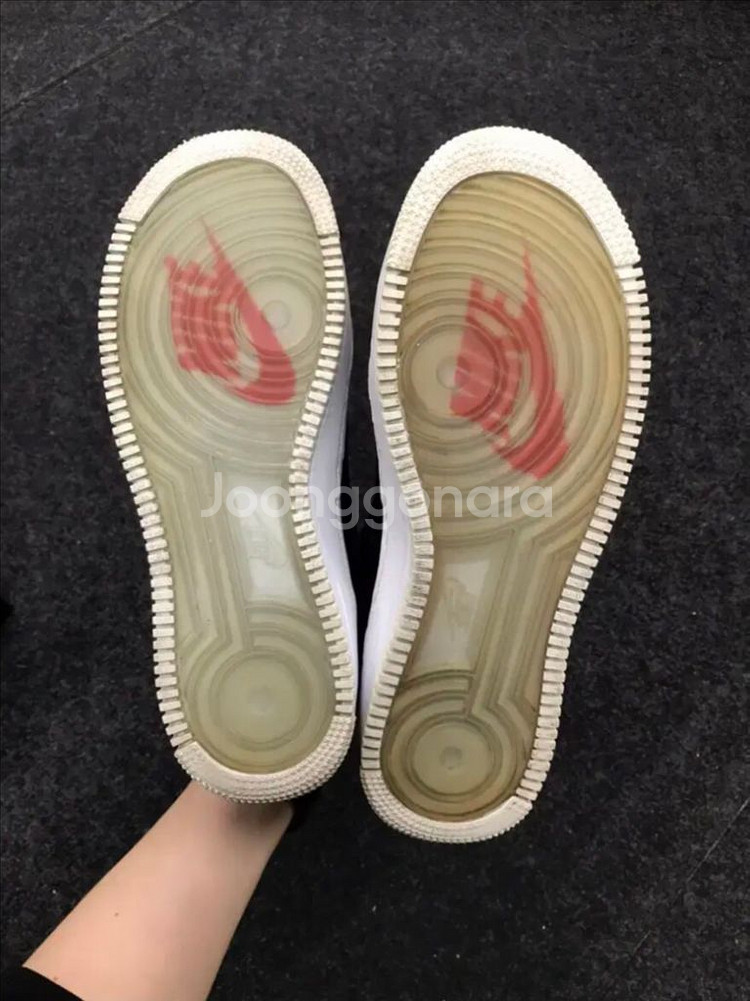 270 나이키 에어포스 1 미드 컴포트 sp 블랙--3