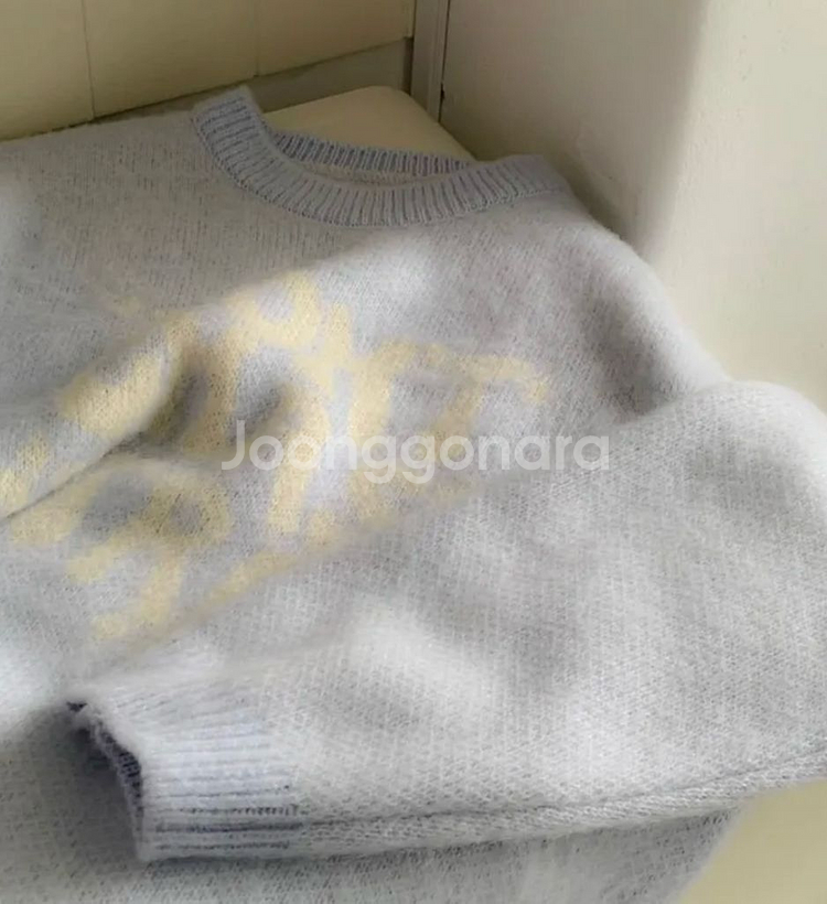 1회착용,거의새상품) 파스텔 루즈핏 여성 니트--1