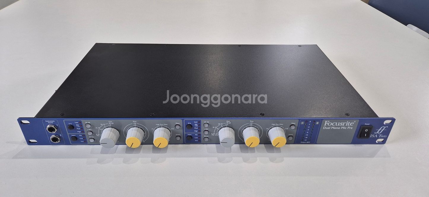 Focusrite ISA TWO 듀얼 마이크 프리앰프--0