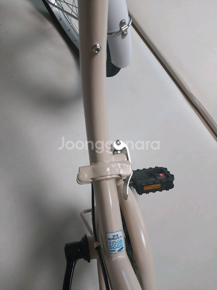 k2 20인치 접이식 자전거 아이보리--3