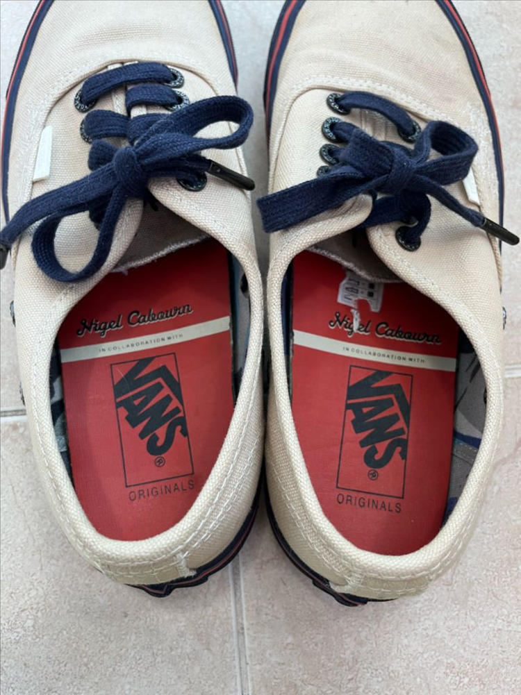 반스볼트X나이젤카본 어센틱 US8 260 vans--8