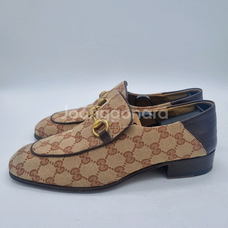 GUCCI GG 캔버스 홀스빗 로퍼 남성 255mm(6--3