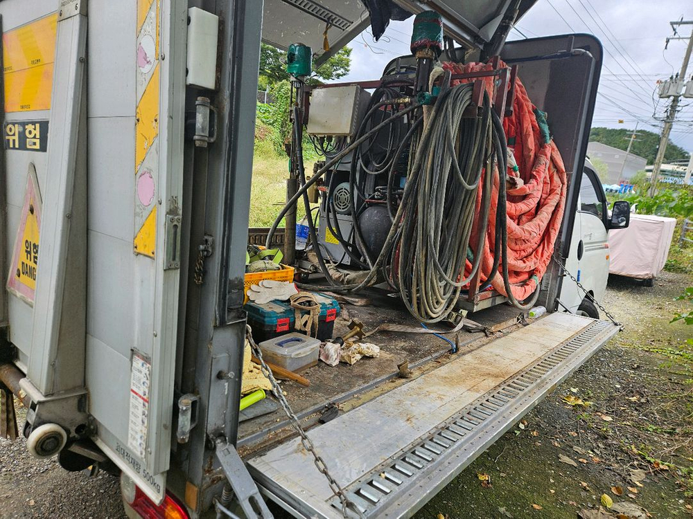 우레탄폼장비 포터2 윙바디 준불연우레탄폼 경질우레탄폼 이미지
