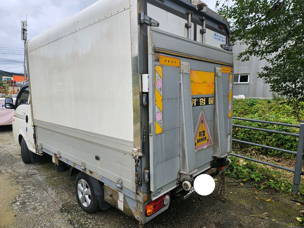 우레탄폼장비 포터2 윙바디 준불연우레탄폼 경질우레탄폼 이미지