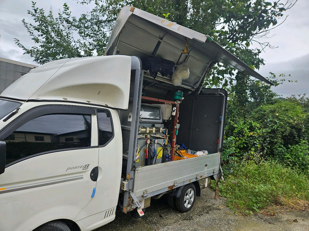 우레탄폼장비 포터2 윙바디 준불연우레탄폼 경질우레탄폼 이미지