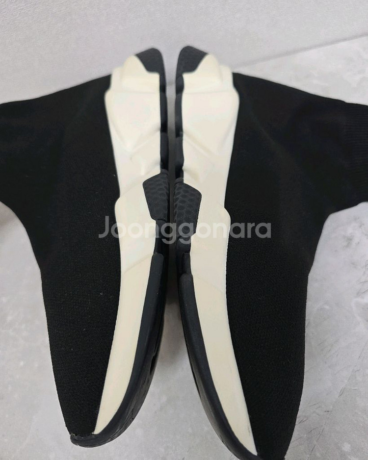 발렌시아가 스피드러너 스니커즈 신발 265 270--2