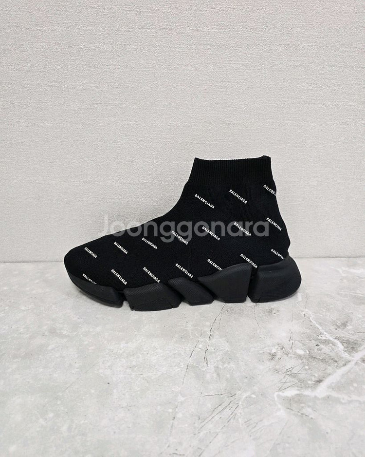 발렌시아가 스피드러너 2.0 멀티 스니커즈 신발 41--0