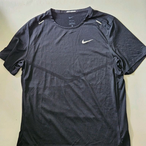 나이키 라이즈365 DRI-FIT 러닝 티셔츠