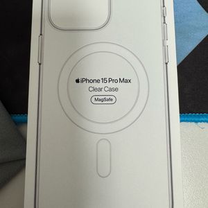 애플 정품 15프로맥스 맥세이프 케이스 팝니다.