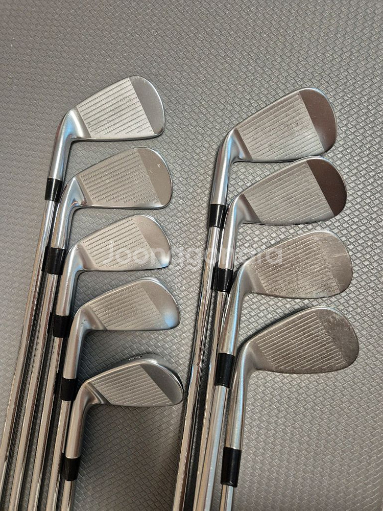 캘러웨이 X FORGED CB 아이언과 테일러메이드 웨--1
