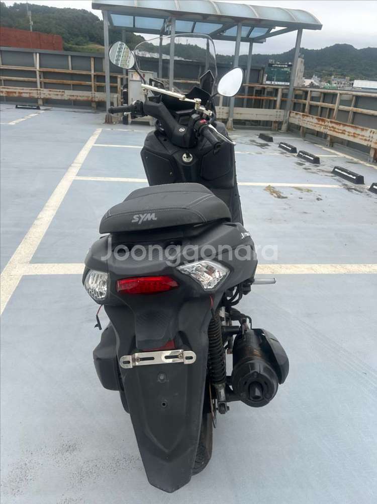 조이맥스z+ 125 21년식 (키로수 짧음)(개꿀꿀매)--3