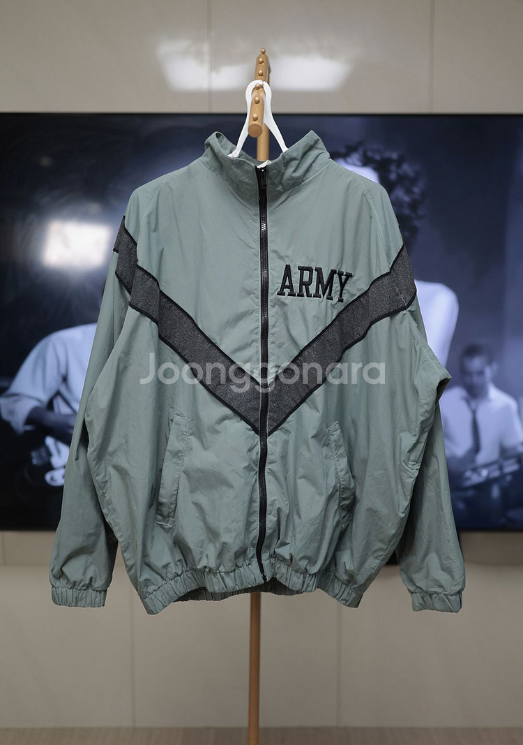 ARMY 피지컬 핏니스 윈드브레이커 IPFU 정품 XL--0