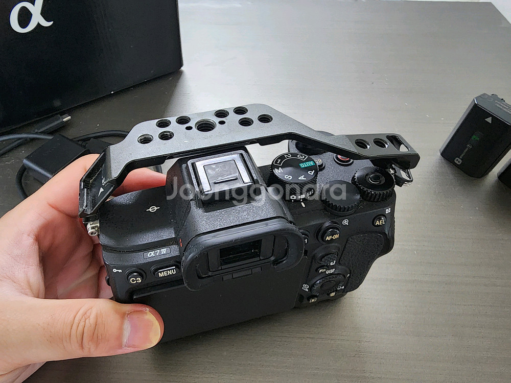 Sony A7M4 + 추가 배터리 + 스몰리그 케이지--0