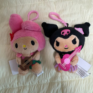 하와이 태닝키티 쿠로미 마이멜로디 키링