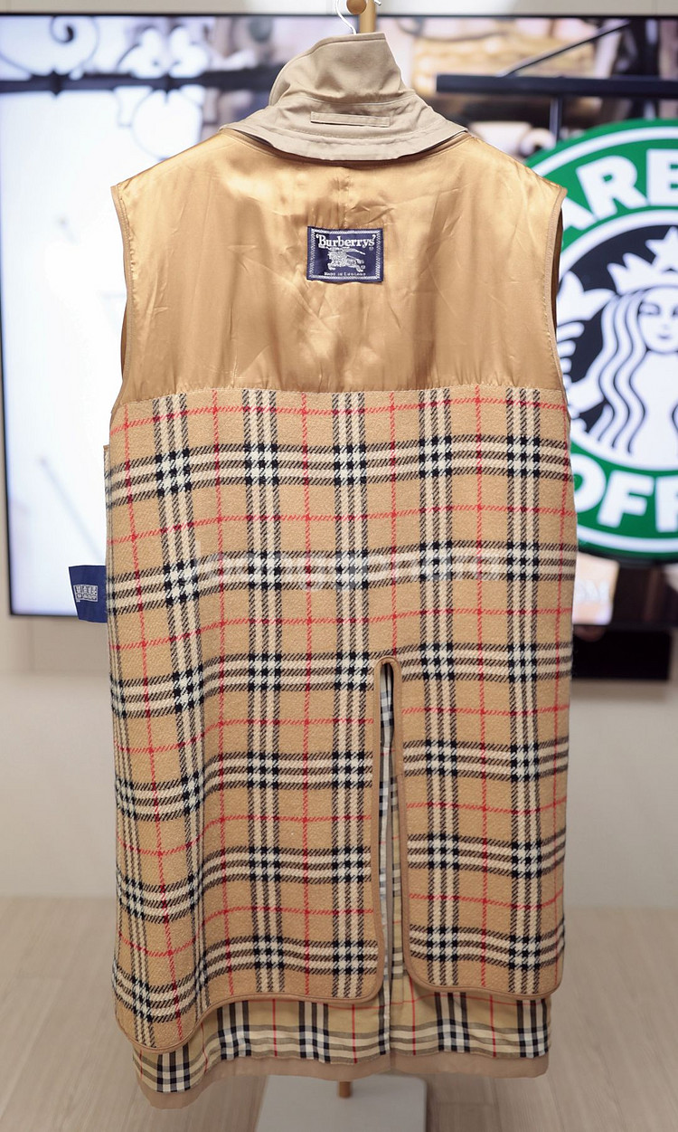 Burberrys 블루라벨 코트 희소 내피형 L~XL--3