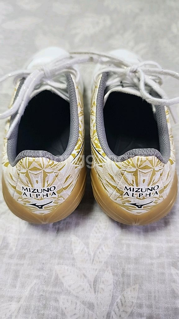 미즈노 알파 230 축구화--1