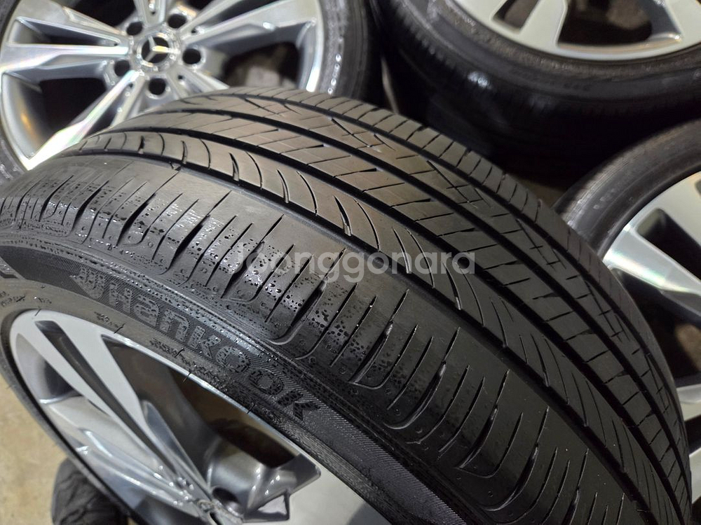 벤츠 W205 C클래스 18인치 정품 휠타이어--8