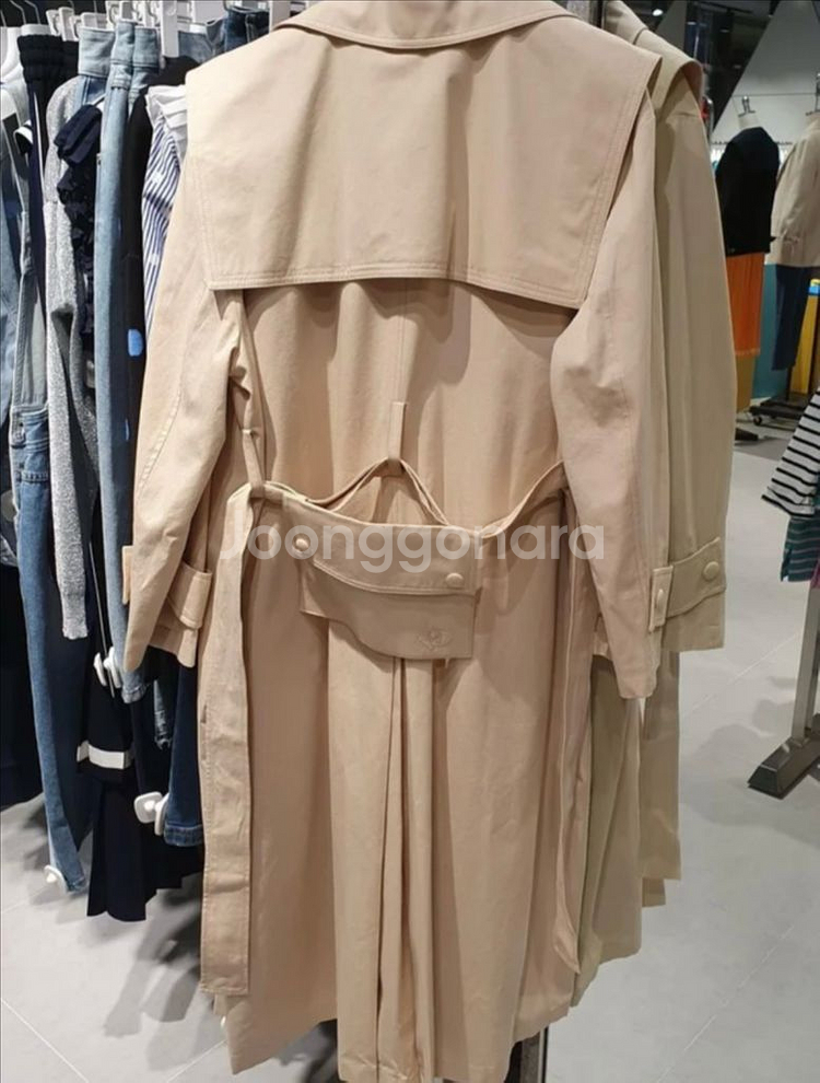 [럭키슈에뜨]가방 장식 트렌치코트 자켓 점퍼 가디건--1