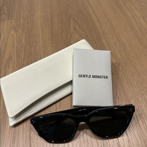 젠틀몬스터 쿠키