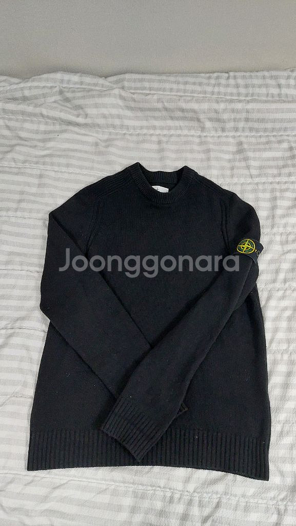 급쳐 스톤아일랜드 정품 니트 사이즈S 싸게팔아요--0