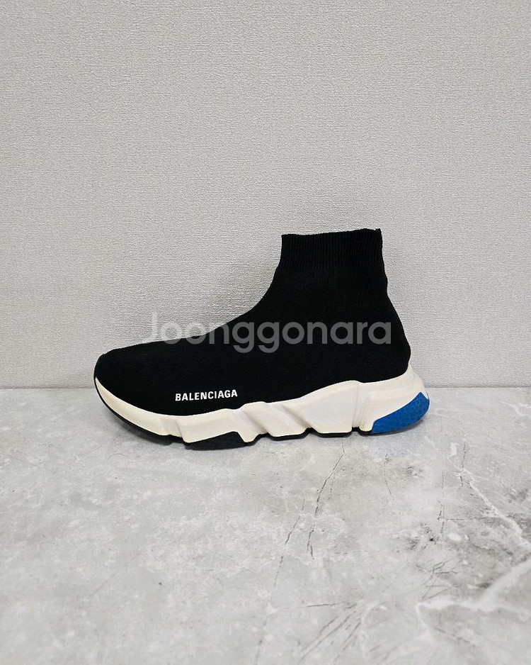 발렌시아가 스피드러너 스니커즈 신발 블루 41사이즈--0