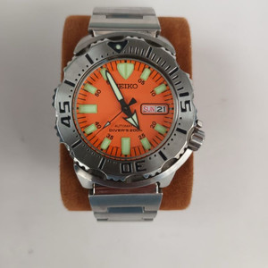 세이코 오렌지 몬스터 다이브 시계