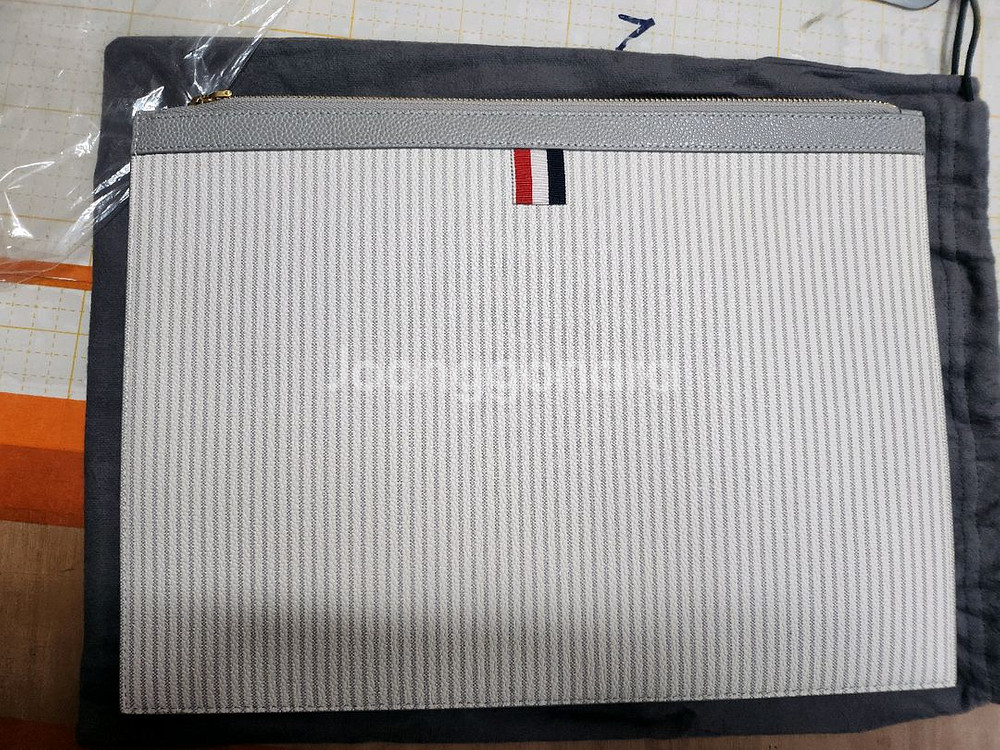 톰브라운 클러치--1