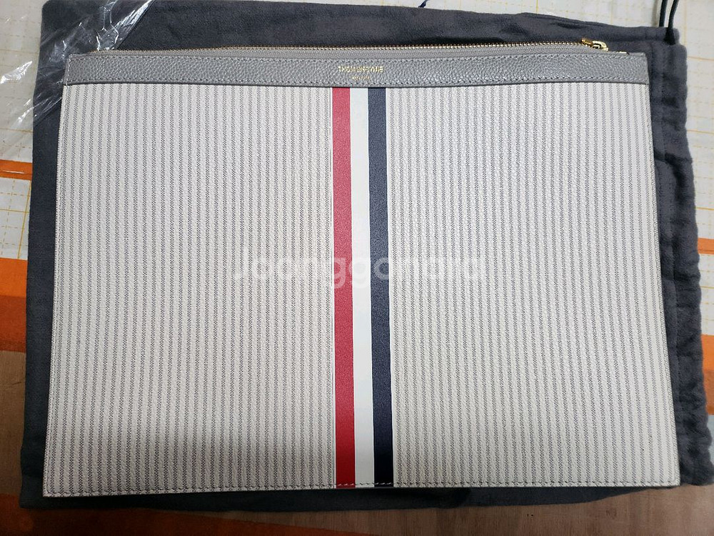 톰브라운 클러치--0