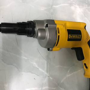 미사용 체코생산 디월트 클러치스크류건 DW268