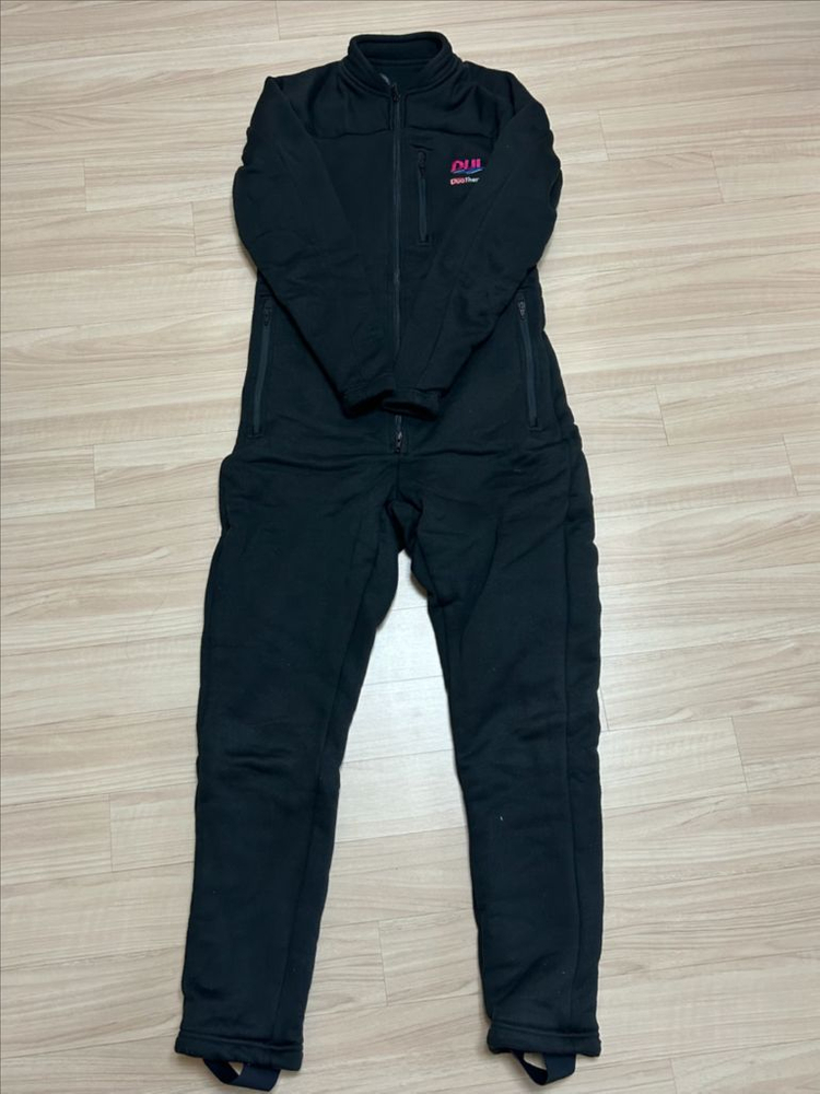 듀이 드라이 슈트 및 내피, 스쿠버 프로 제트 핀 이미지