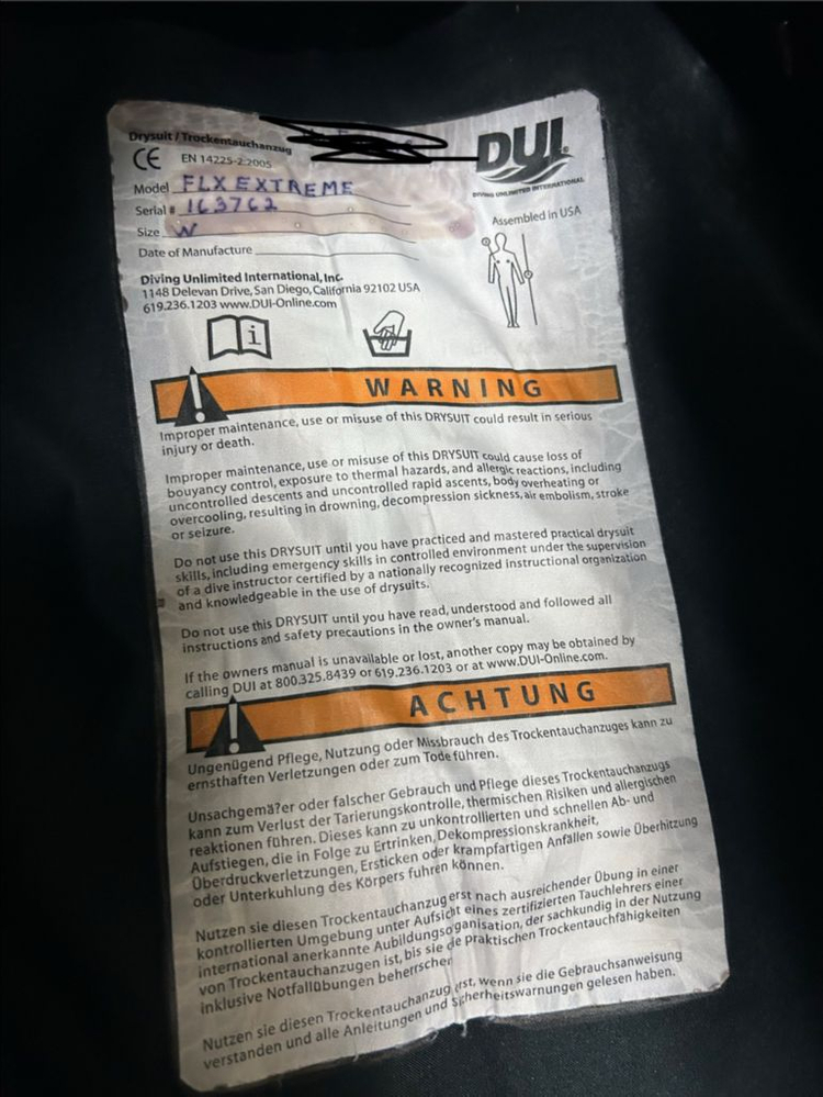 듀이 드라이 슈트 및 내피, 스쿠버 프로 제트 핀 이미지