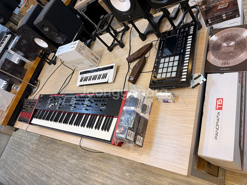 전시테이블, 회의실, 카페, 디스플레이--4