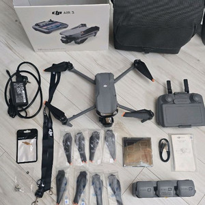 DJI AIR3 플라이모어콤보