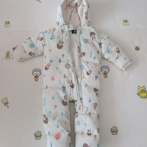 블랙야크 우주복 24m 덕다운