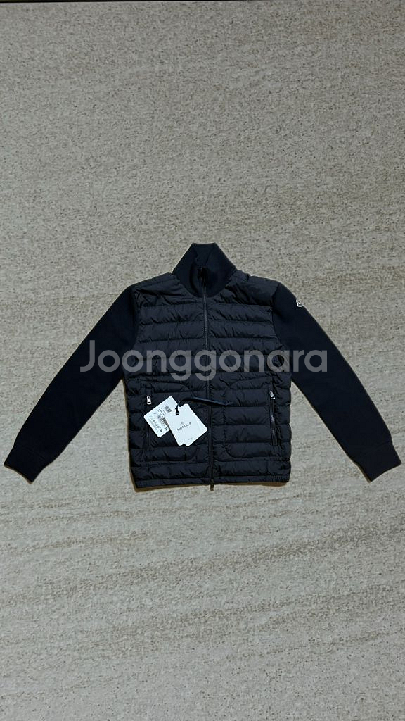 몽클레어 김현우 니트패딩 M--0