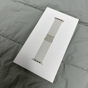 티타늄 밀레니즈루프 M사이즈 판매합니다.