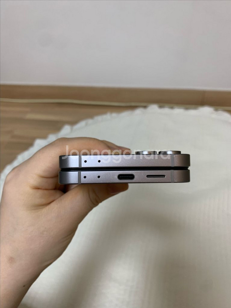 갤럭시z플립6 256 실버 무잔상--2