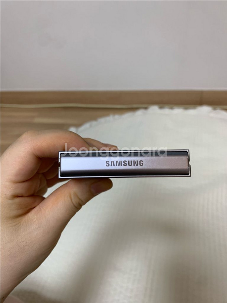 갤럭시z플립6 256 실버 무잔상--5