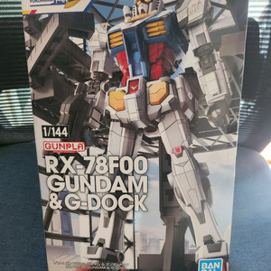 1/144 RX-78F00 건담&G-DOCK