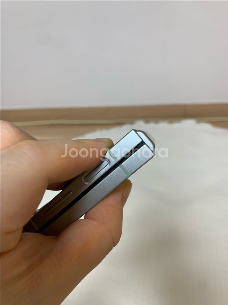 갤럭시z플립6 256 민트 무잔상--6