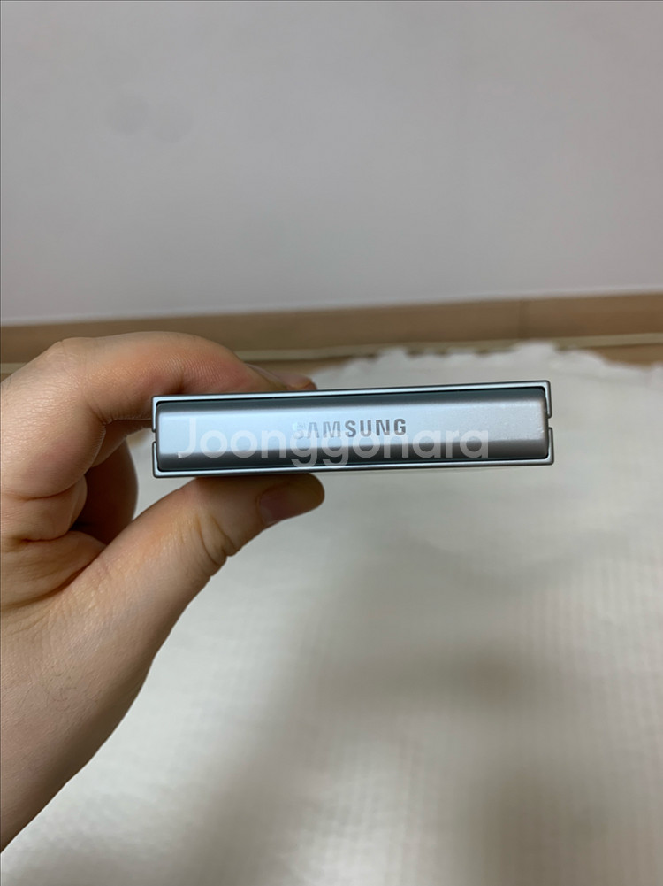 갤럭시z플립6 256 민트 무잔상--4